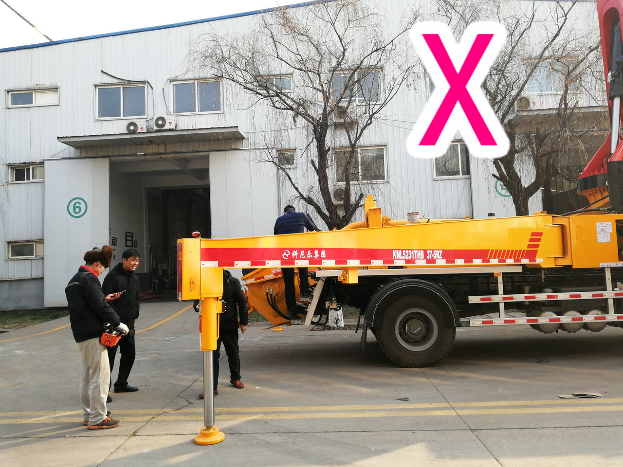 青岛小型混凝土泵车价格