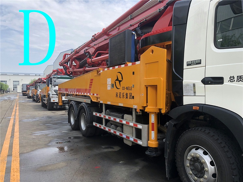 青岛小型混凝土泵车价格 (11)