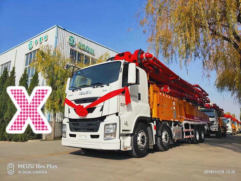 青岛小型混凝土泵车价格 (35)