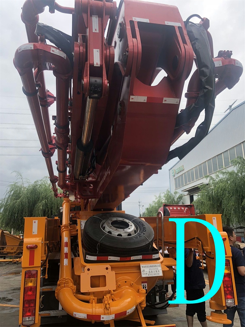 青岛小型混凝土泵车价格 (14)