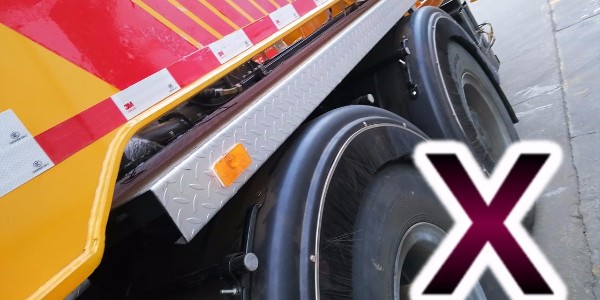 青岛泵车价格分析，小型泵车和建筑工人一样重要