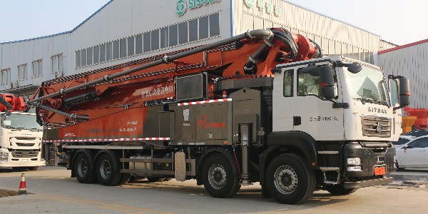 混凝土的输送和浇注作业泵车是如何进行的