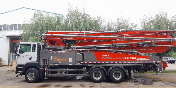 液压油缸对泵车的重要性