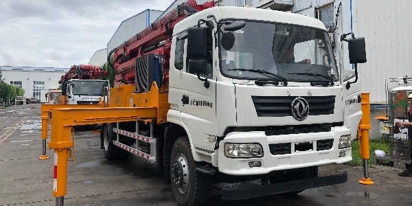 泵车的液压传动原理