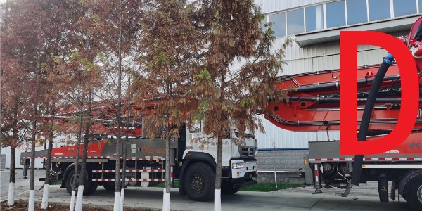 泵车分配系统排油、泄油管路排油