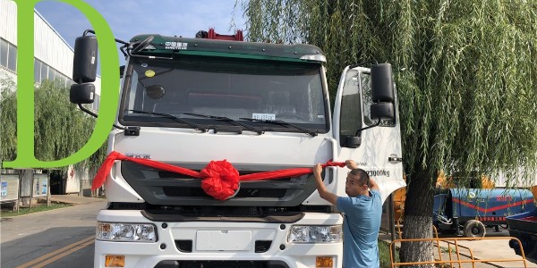 混凝土泵的砼如何拌制、运输、浇筑？