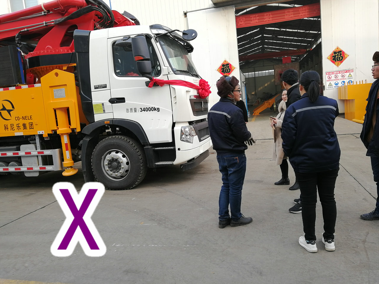 青岛小型混凝土泵车价格 (43)