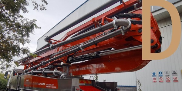 混凝土泵车为什么离不开润滑油？