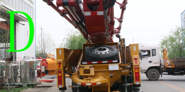 混凝土泵车在操作时受到哪些作用力？