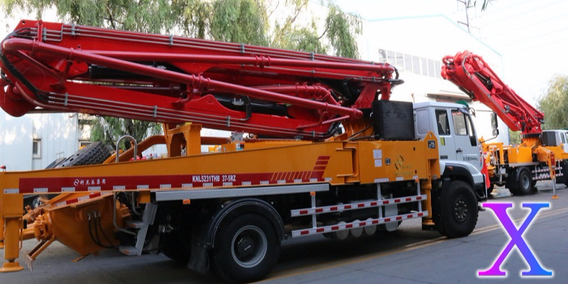 科尼乐小型混凝土泵车车体保养技巧解析