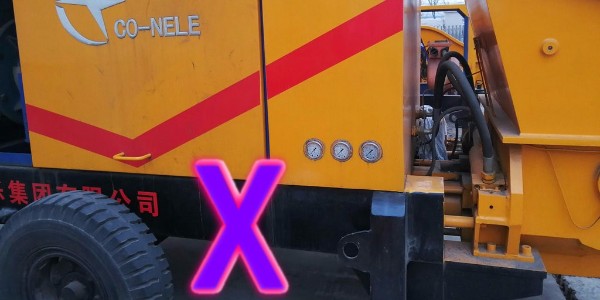 如何通过作业情况辨别混凝土泵的泵送性能及整机性能？