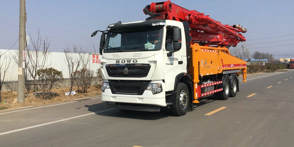 确保混凝土泵车臂架不断裂应当注意的事项