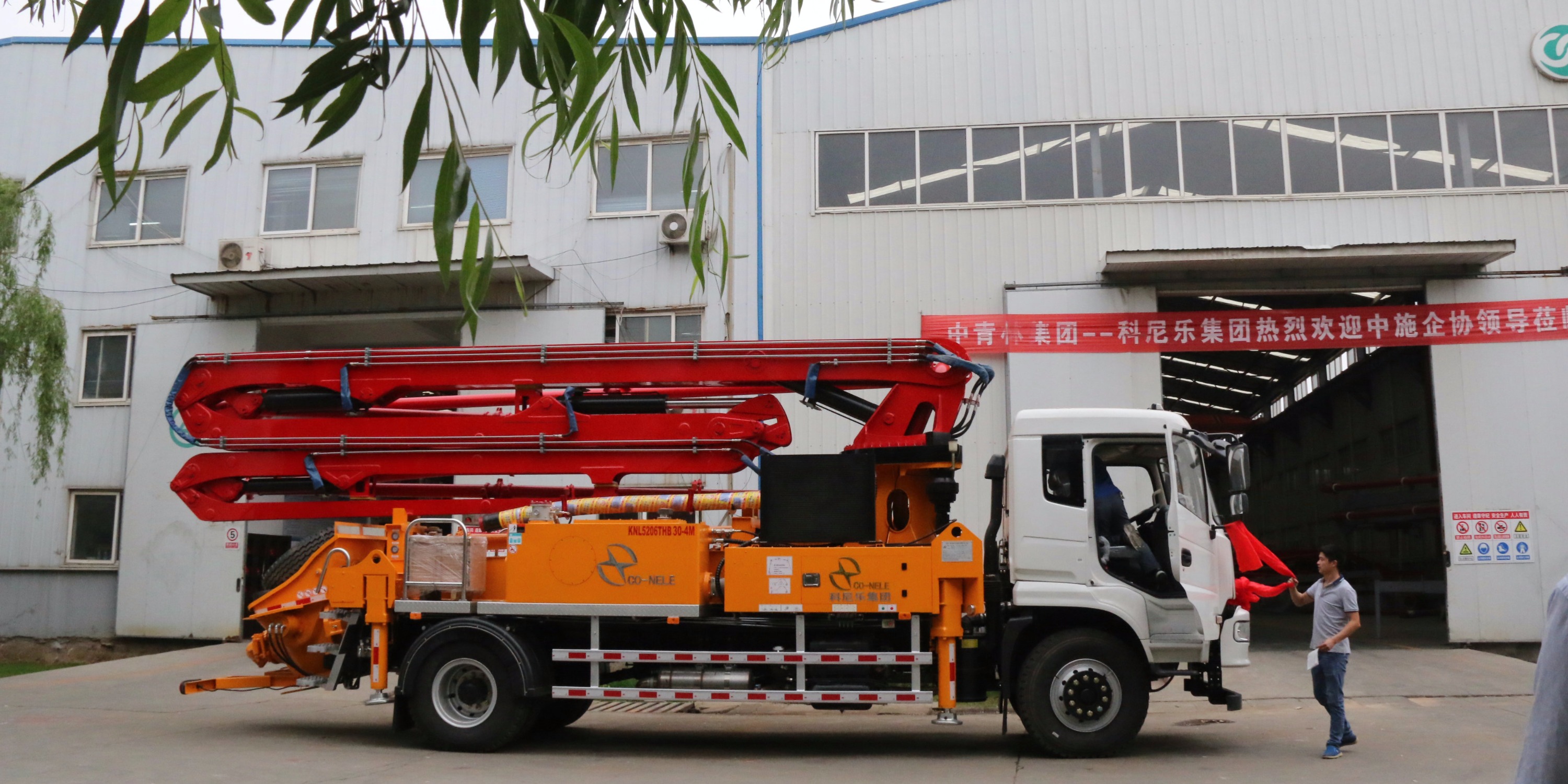 小型泵车润滑油有哪些作用呢？