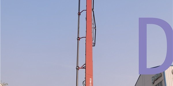 展开臂架、放下软管试臂架动作看有无妨碍