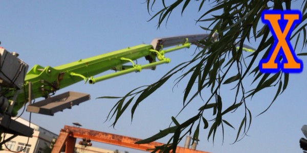 混凝土布料机之电动机额定电流、额定电压的变动范围