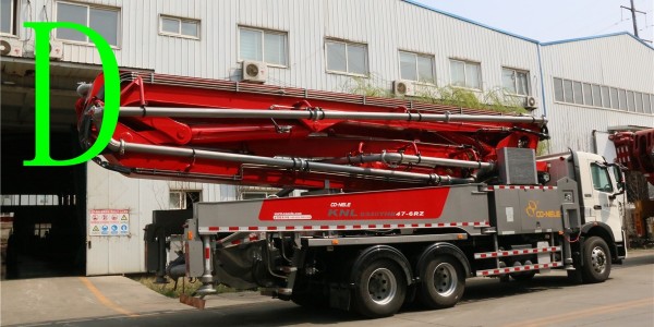 小型泵车时的价格与什么紧密相关？