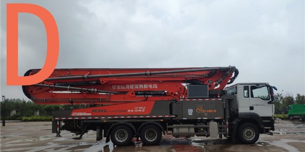 泵车完成作业后将布料杆收回