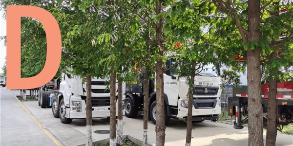 泵车到施工现场后打泵前应做哪些准备工作