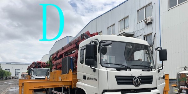 小型混凝土泵车作业时换向阀出现问题怎么解决？