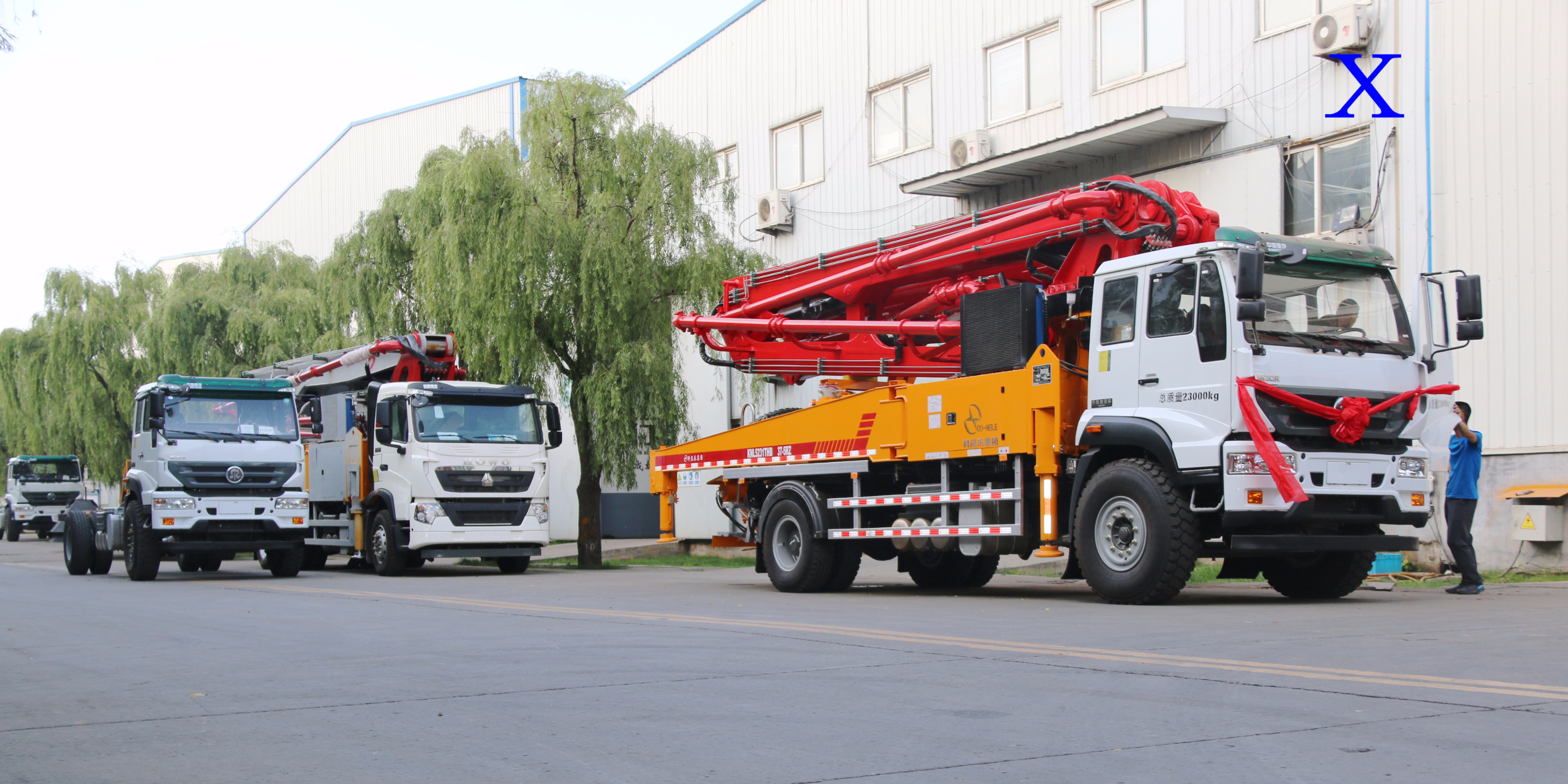 小型泵车如何划分高危区域