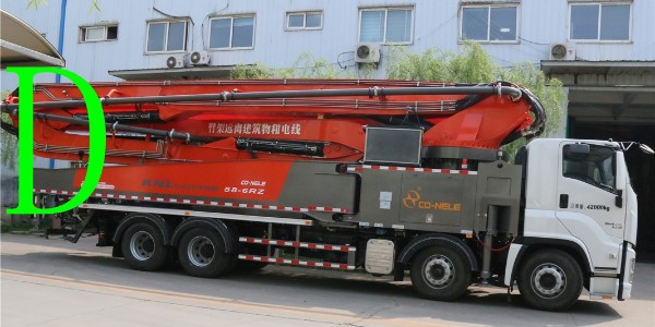 当泵车泵送混凝土时，应当注意什么