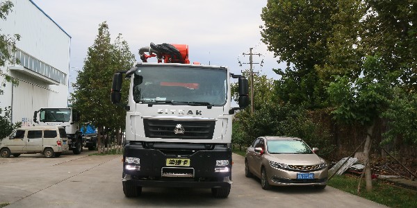 哪种情况下要对混凝土泵输送管路进行分段清洗