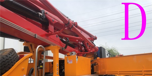 注意一下几点，谨防小型混凝土泵车侧翻