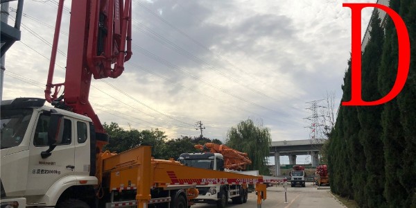 选择泵车应该在什么价位比较合理？