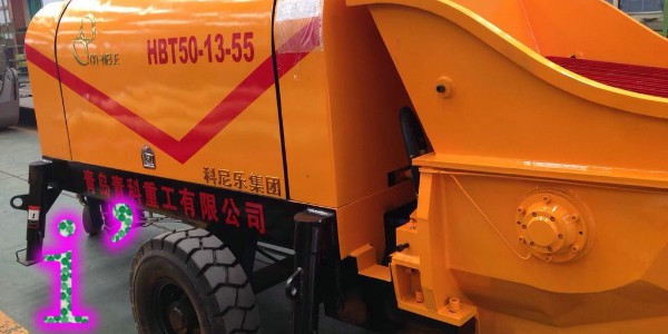 在使用混凝土输送泵时，在泵体设置专用控制开关的作用是什么？