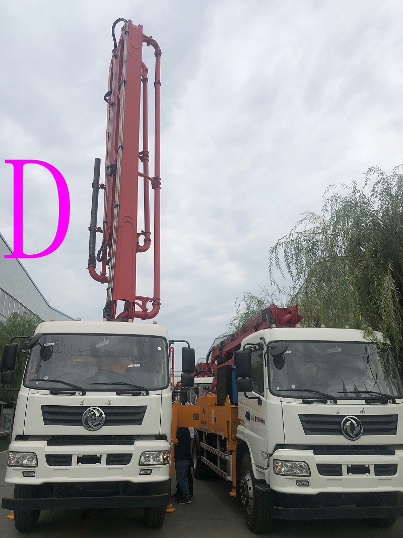 青岛混凝土泵车价格 (1)