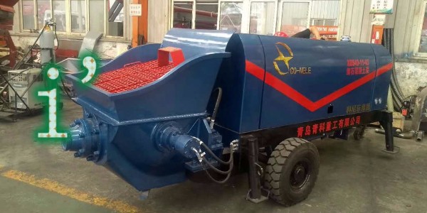 混凝土泵操作过程中如何避免共振效应的出现？