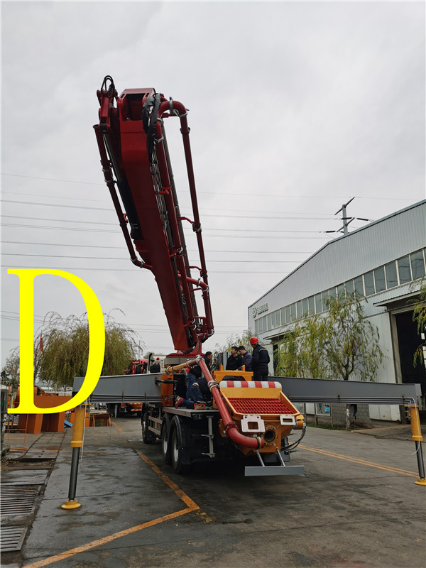 青岛混凝土泵车价格 (32)