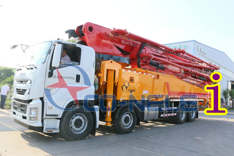 青岛小型混凝土泵车价格 (16)