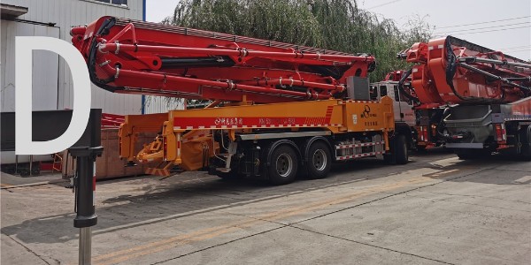 泵车的前支撑和左右单侧支撑