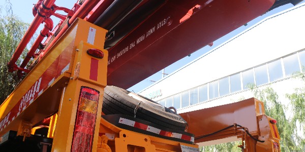 泵车在什么环境下要十分谨慎